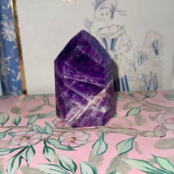 Premier Brazilian Amethyst Tower 220 g | Lightcode-Infused Crystal Point - Picture 3 of 4
